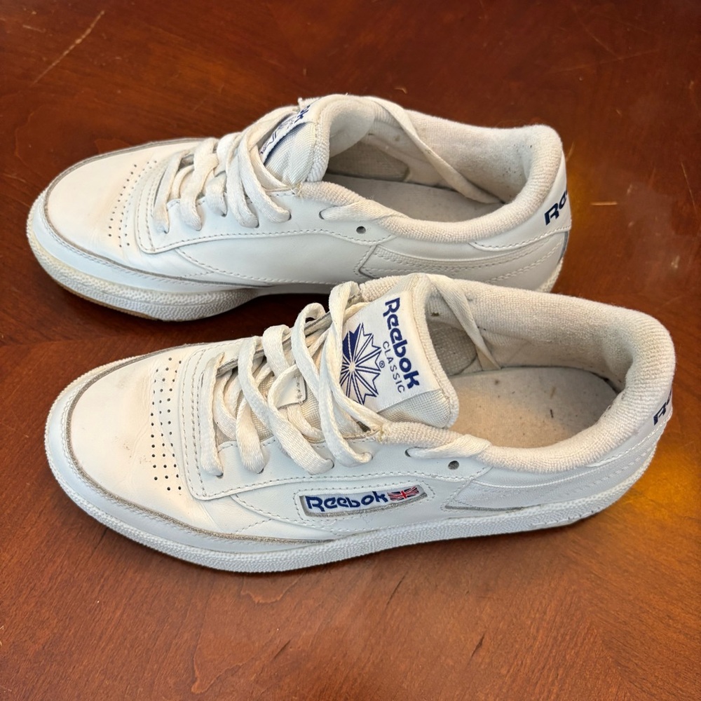 Reebok White Sneakers Classic Leather Men’s Size‎ 5.5 Women’s Size 7